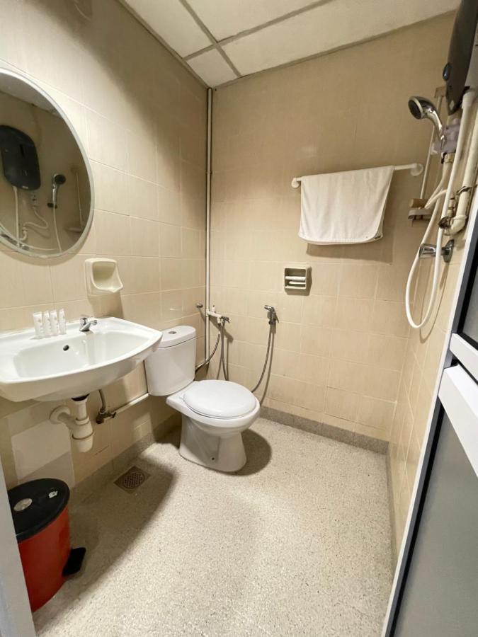 Barrack Street Hotel Taiping Buitenkant foto